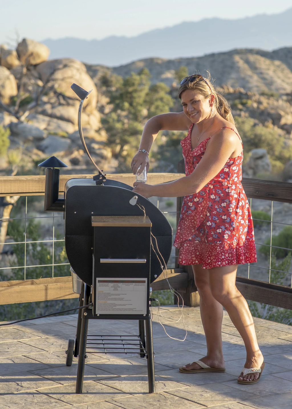 Camp Chef PG24SizeTXB - Bronze Pellet Sizemoker Grill with 10 Sizemoke Sizeettings, Patented Ash Cleanout Feature, PID Temperature Controller