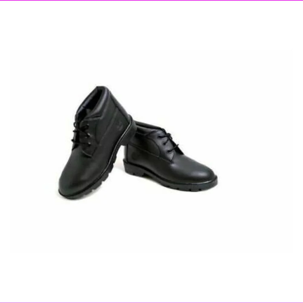 Timberland Waterproof Toddlers Chukka Black, Sizeize 5.5 M