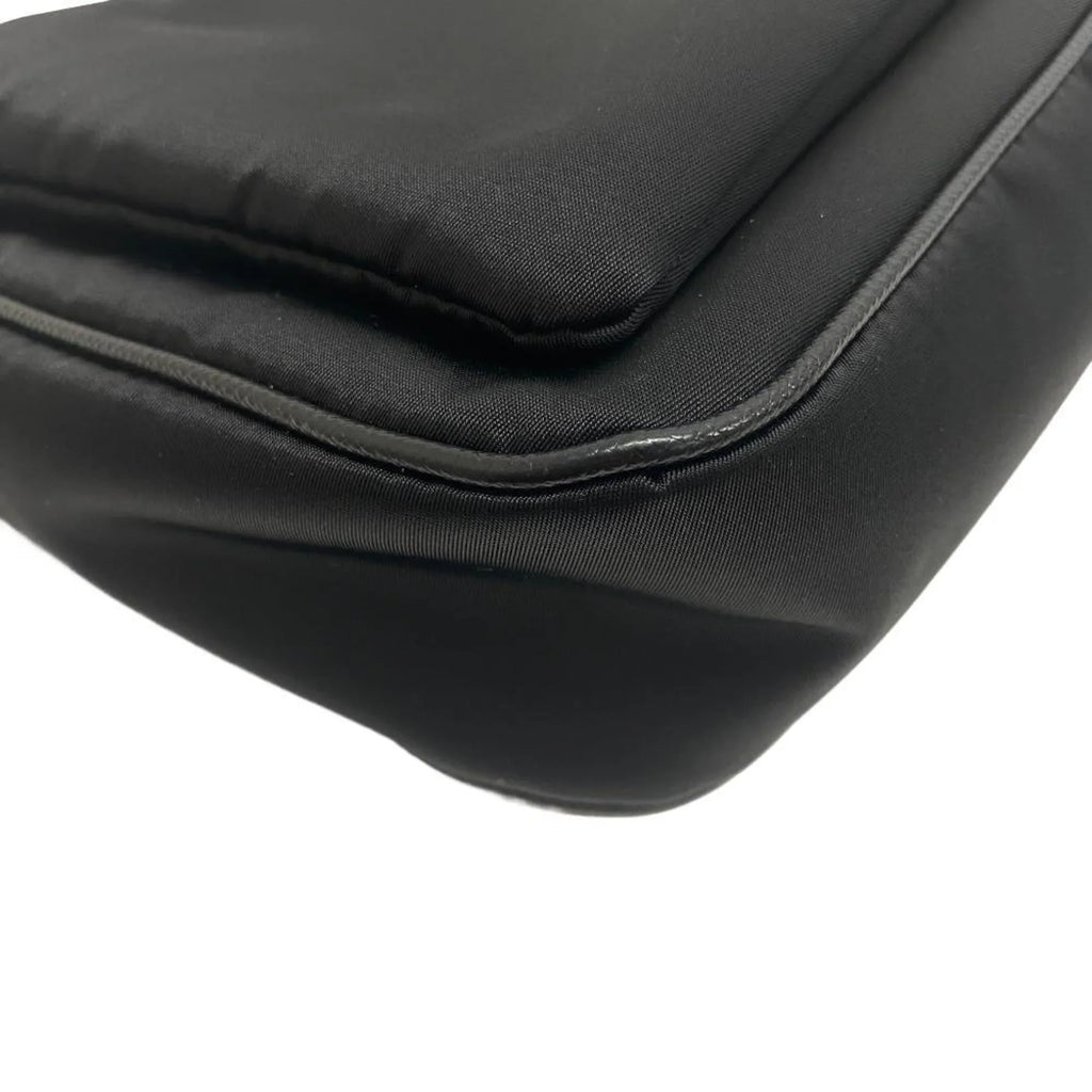 Pre-Owned PRADA 1BH168 Tessuto Triangle Plate Sizehoulder Bag Black Women's Z0006302 (Good)