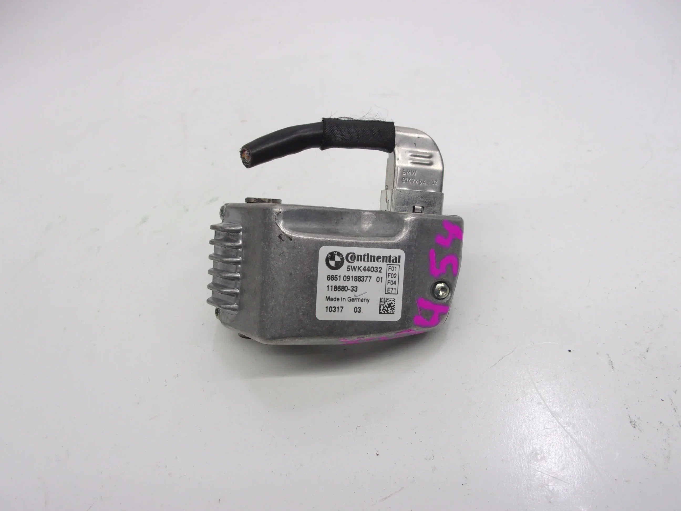 Pre-Owned 2009-2012 BMW 750 Lane Keep Lane Departure Camera 665109188377 OEM (Good)