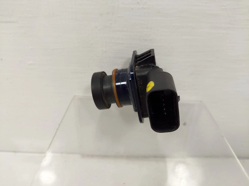 Pre-Owned 2011-2012 Ford Explorer Rear View Backup Camera OEM (Good)