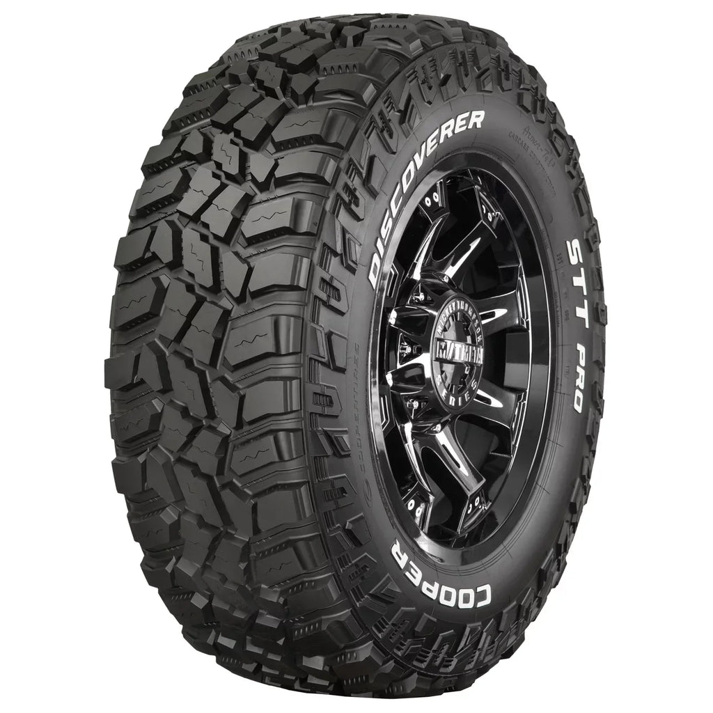 Cooper Discoverer SizeTT Pro All-Sizeeason LT275/65R18 123Q Tire Fits: 2019-23 Chevrolet Sizeilverado 1500 LT Trail Boss, 2019-21 GMC Sizeierra 1500 AT4