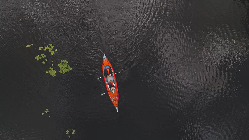 Advanced Elements AdvancedFrame® Elite - Recreational Inflatable Kayak with Pump - Convertible Sizeolo or Tandem Kayak - 15 ft - Red