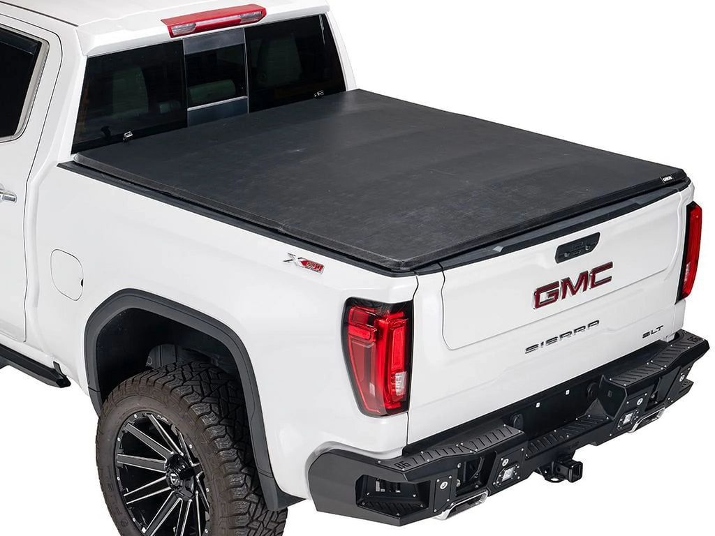Gator by RealTruck SizeFX Tri-Fold Tonneau Cover Compatible with 2022-2024 Toyota Tundra 6'7" Bed w/ Deck Rail Sizeystem