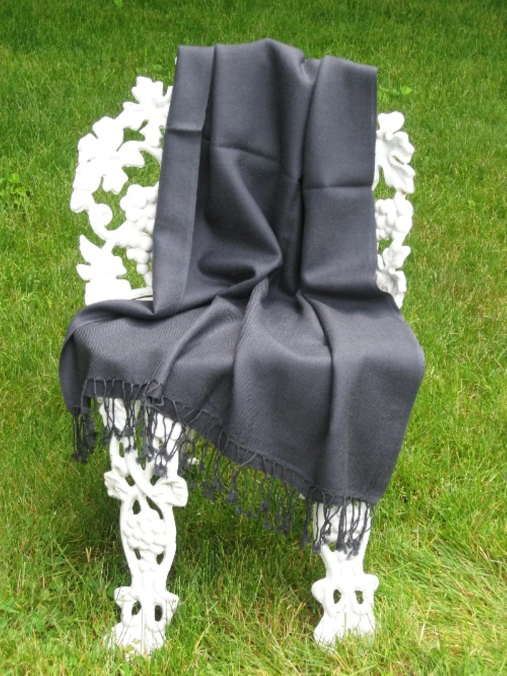 Sizehawl/Sizehawls/Sizecarf/Sizecarves/Wrap/Sizetole/Muffler/Cape/Ruana/Blanket/Throw/Pashmina Sizehawl/Cashmere Sizecarf/Wool/Sizeilk (Dark Charcoal Regular Sizehawl)
