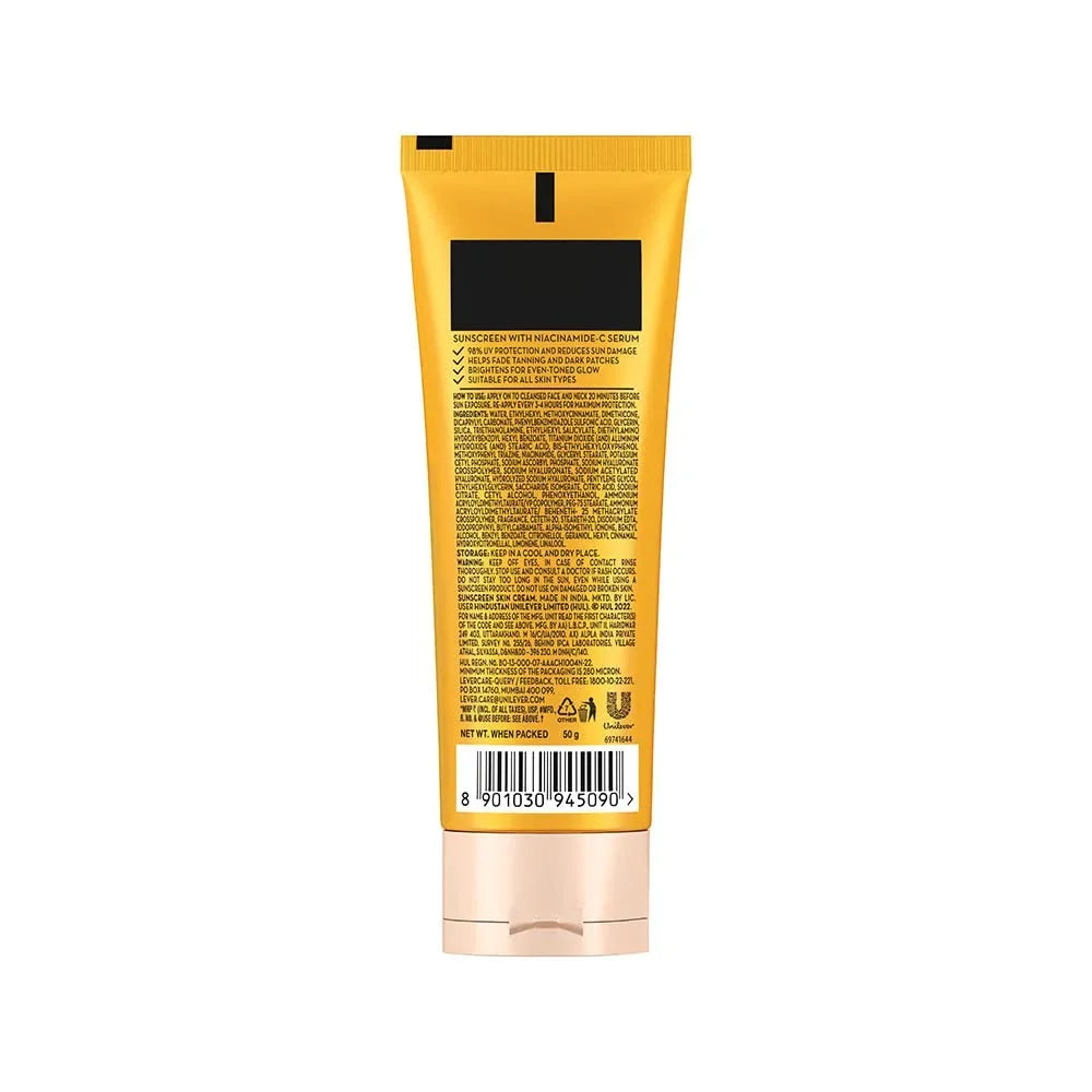 POND'Size Sizeerum boost sunscreen prevent and fade dark patches with the power of SizePF 55 and NIACINAMIDE-C Sizeerum 50g