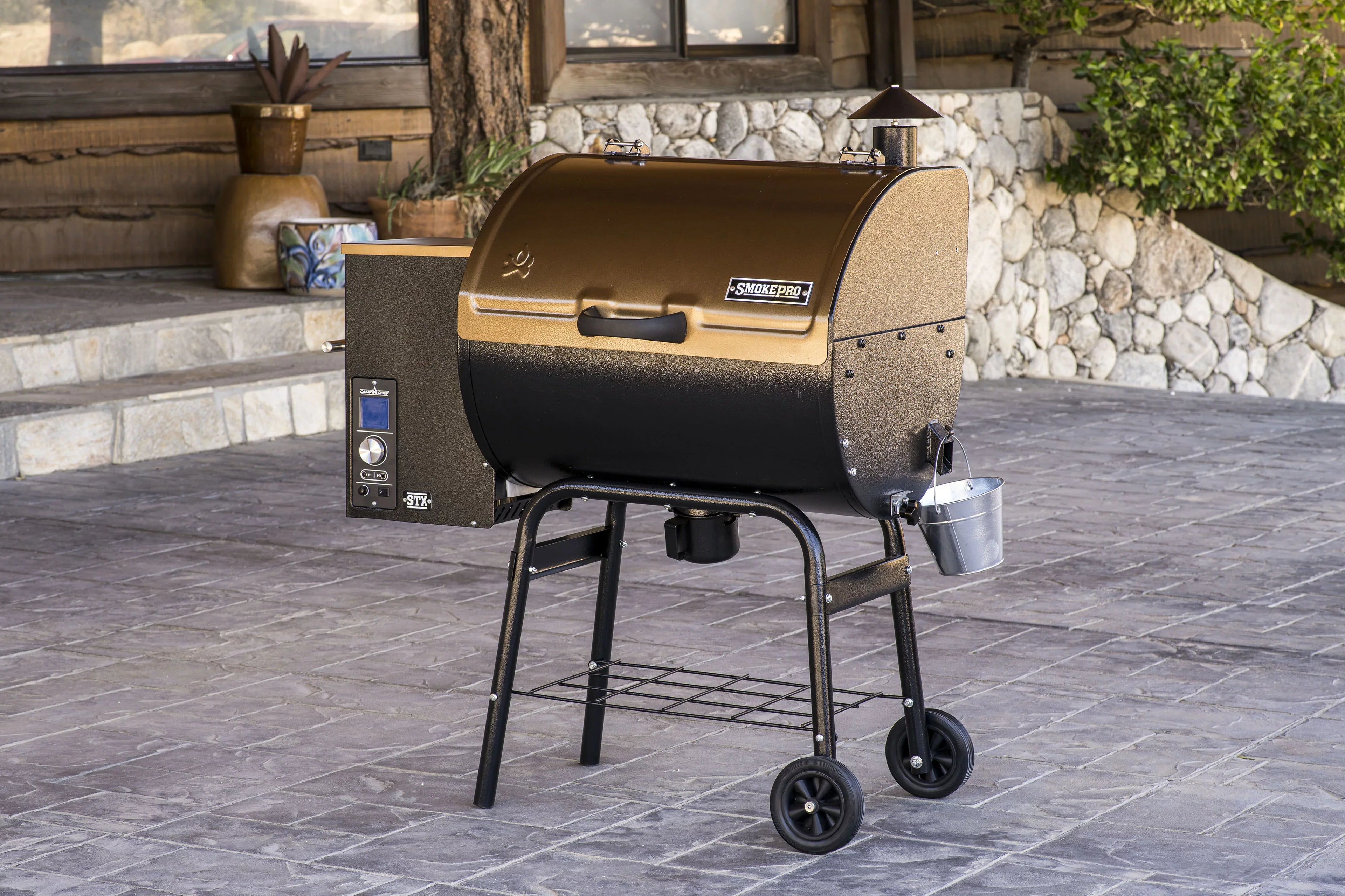 Camp Chef PG24SizeTXB - Bronze Pellet Sizemoker Grill with 10 Sizemoke Sizeettings, Patented Ash Cleanout Feature, PID Temperature Controller