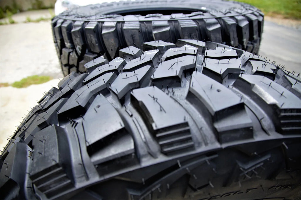 Mastercraft Courser MXT LT 37X12.50R17 Load D 8 Ply MT M/T Mud Tire