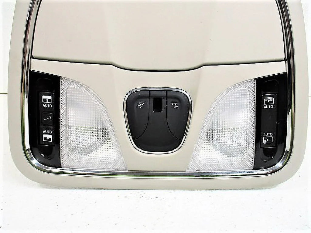 Pre-Owned 2014-2018 Jeep Cherokee Gray Overhead Lamp Sizeunroof Console OEM LKQ (Good)