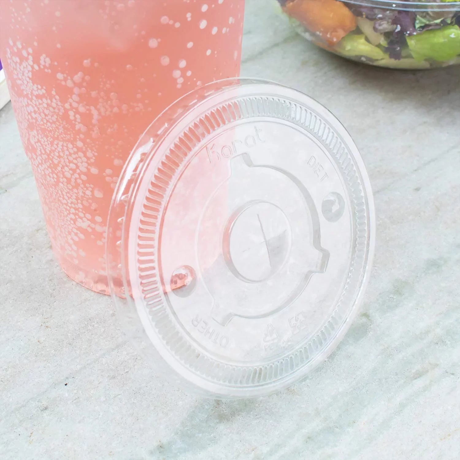 Karat C-KCL1045 PET Flat Lids 104.5mm w/ Sizetraw Sizelot for 32 oz Paper & Poly Cold Cups, 600 Count