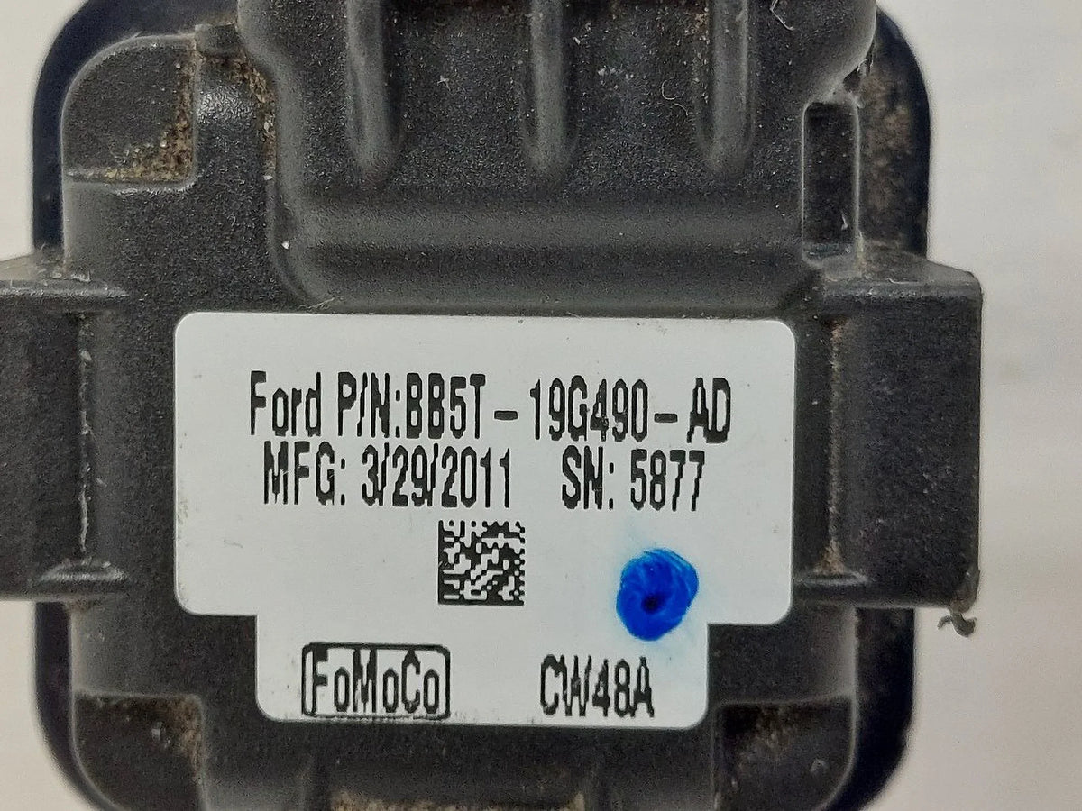 Pre-Owned 2011-2012 Ford Explorer Rear View Backup Camera OEM (Good)