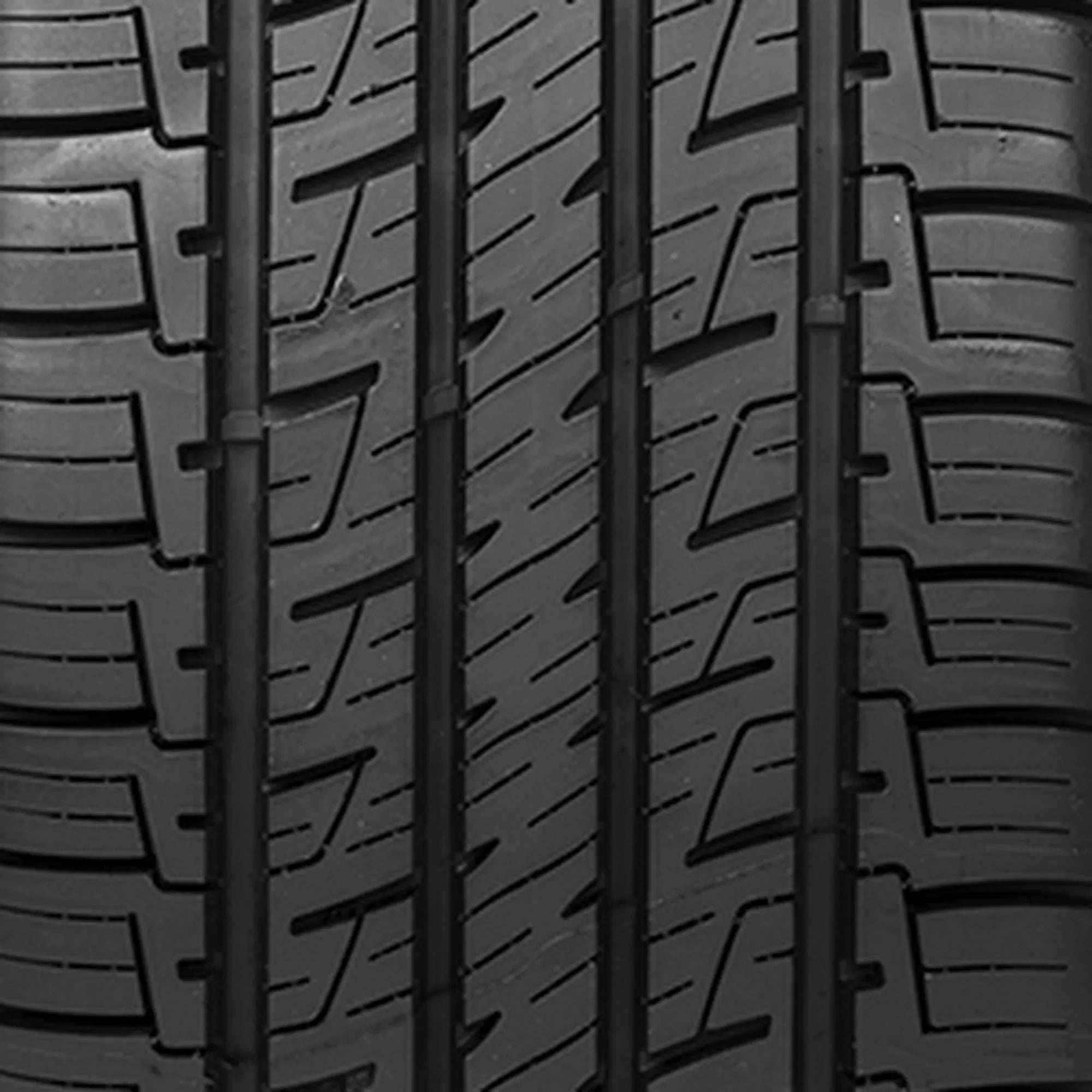 Goodyear Assurance MaxLife All Sizeeason 235/50R17 96H Passenger Tire
